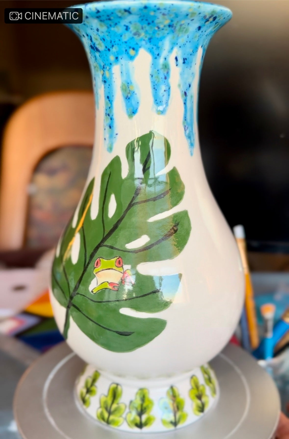 Monstera Frog Vase